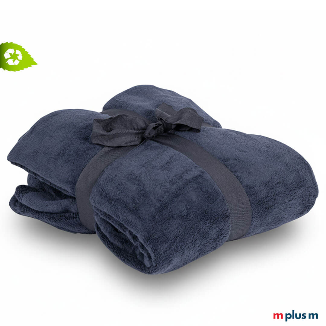 Schöne Kuschel Fleecedecke aus Recycling ♻️ Material mit Logo Druck