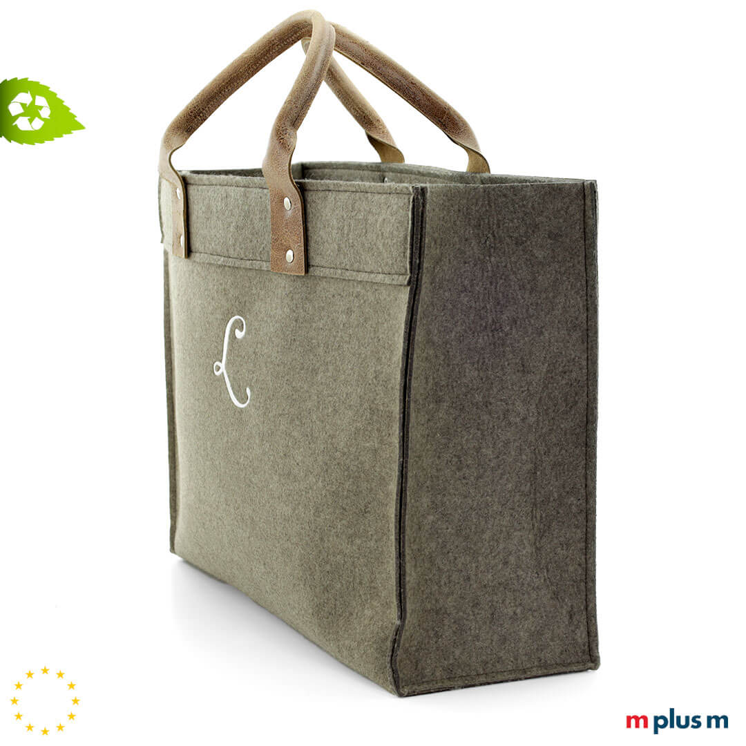 Hotel Wellnesstasche aus Filz mit Logo Stick. Aus Europa