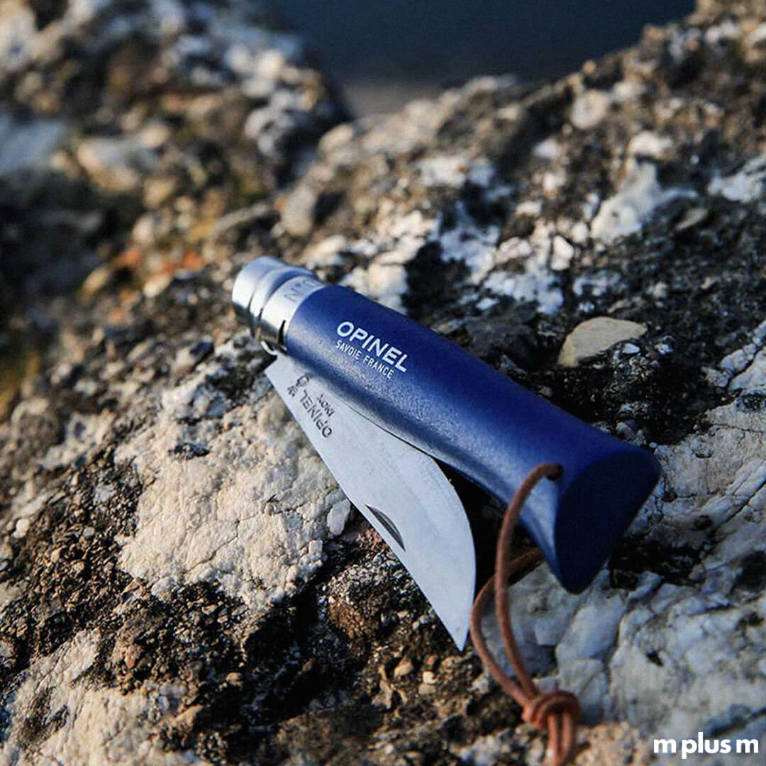 Hochwertiges Taschenmesser von Opinel in blau