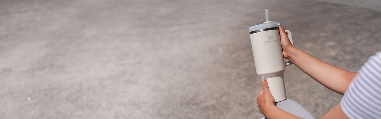 Stanley Quencher H2.0 Isolier Becher 1,2l - Banner 