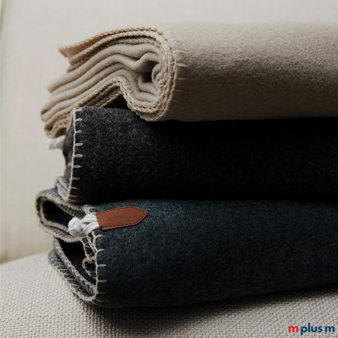 Bilton Fleecedecke aus recycling Stoff bedrucken mit Logo als nachhaltiges Werbegeschenk