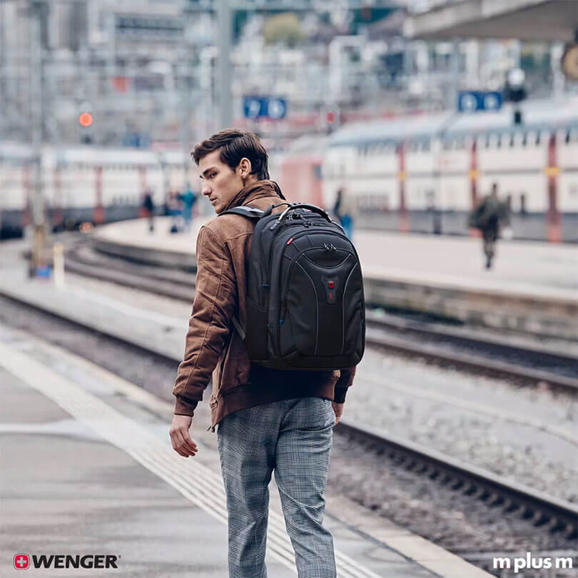 Wenger Carbon Laptop Rucksack schwarz mit gepolstertem 17 Zoll Fach und organisiertem Innenraum, moderner Businessrucksack hochwertig mit Logo Druck personalisieren