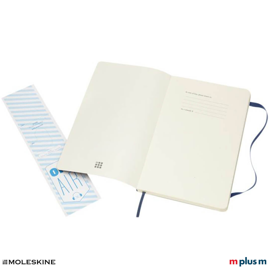 Moleskine Classic Softcover aufgeklappt