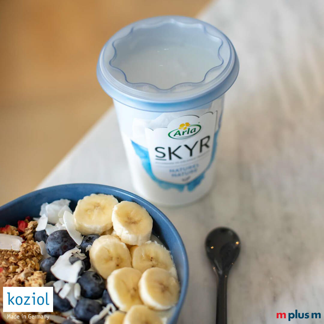 Koziol Fresh Frischedeckel Mehrwegdeckel auf Joghurt