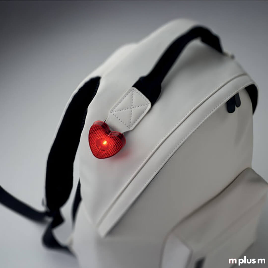 Individuell bedruckbarer LED Reflektor in Herzform – günstig und auffällig