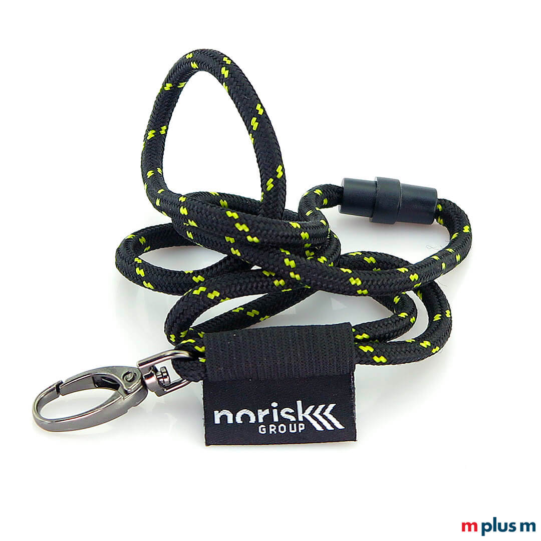 Nautic Flag Lanyard Schlüsselband in Schwarz mit gelben Akzenten und Logo Fahne als Werbeartikel