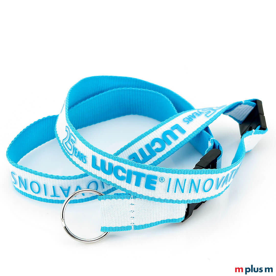Weisses Lanyard mit blauem Rand und 3D Logo Druck